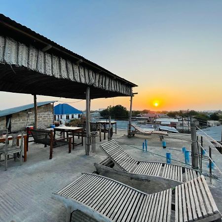 Village View Hostel Chanjani Bagian luar foto