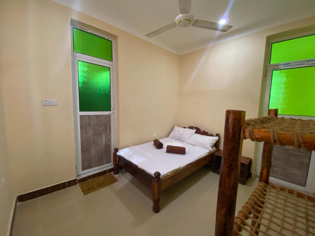 Village View Hostel Chanjani Bagian luar foto
