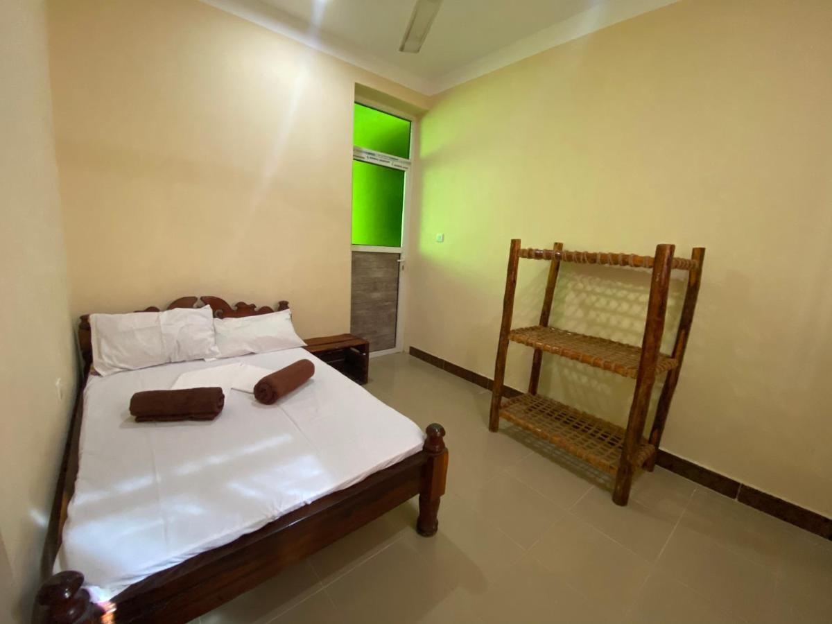 Village View Hostel Chanjani Bagian luar foto