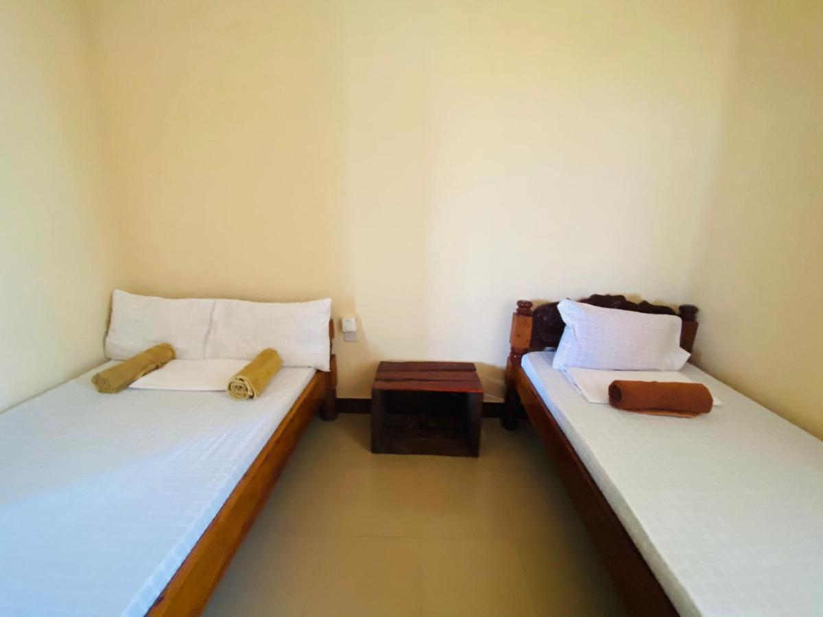 Village View Hostel Chanjani Bagian luar foto