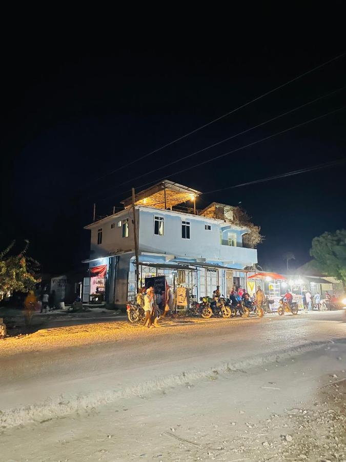 Village View Hostel Chanjani Bagian luar foto