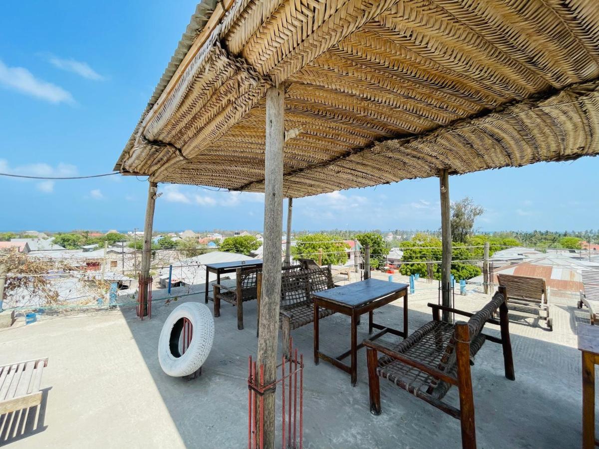 Village View Hostel Chanjani Bagian luar foto