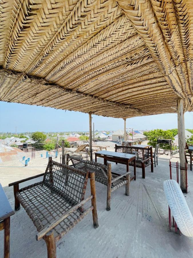 Village View Hostel Chanjani Bagian luar foto